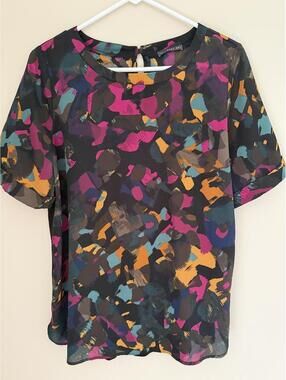 L West Kei blouse, solid black back, abstract front
